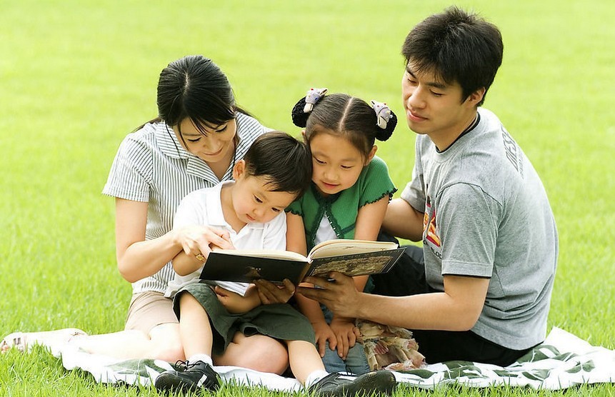 我們了解到在教育多元化這個(gè)問(wèn)題上，俄羅斯發(fā)展得比較好。