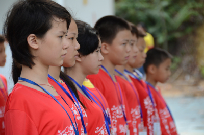 少年演講家學(xué)習(xí)動力營的孩子在培訓(xùn)的畫面
